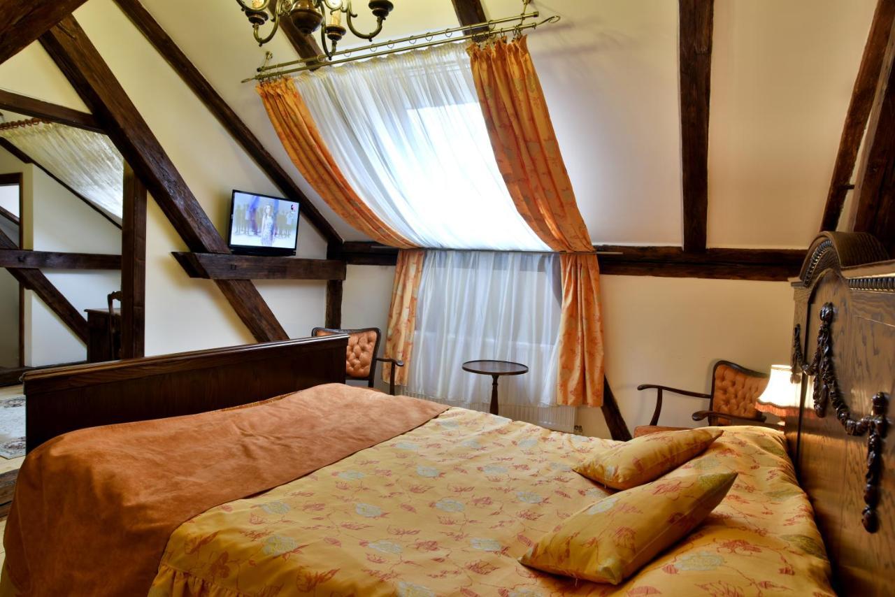 Casa Antiqua 3* Brasov